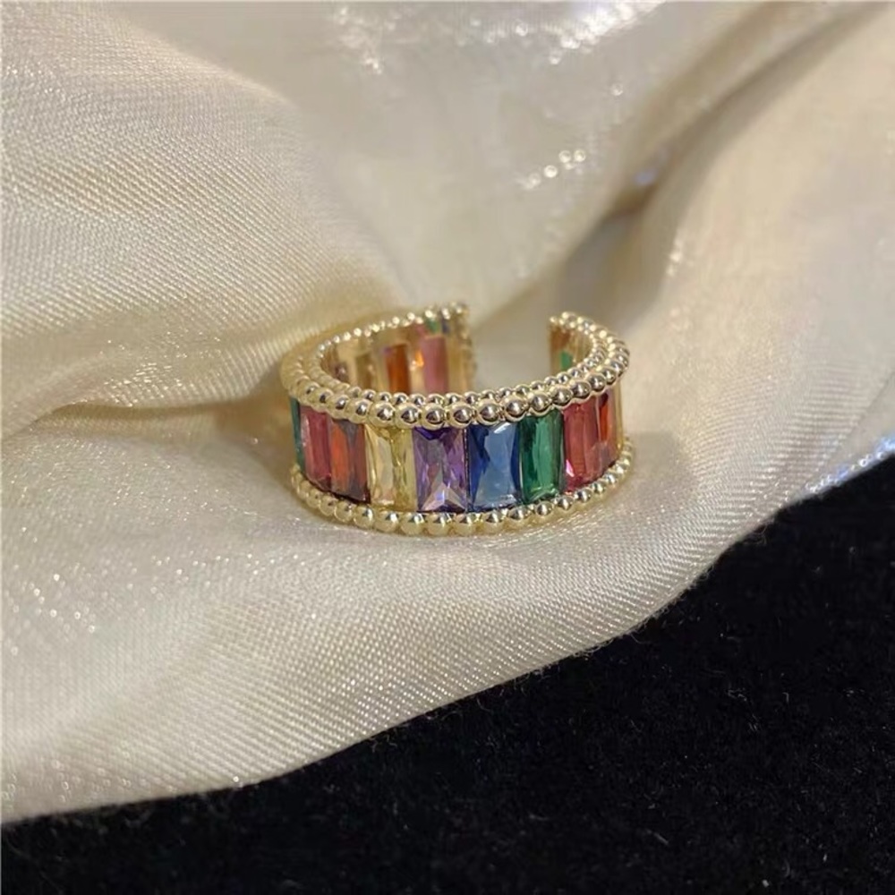 Rainbow ring